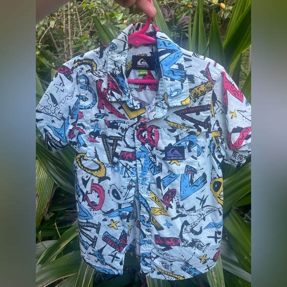 Quicksilver button up - Picture 2 of 2